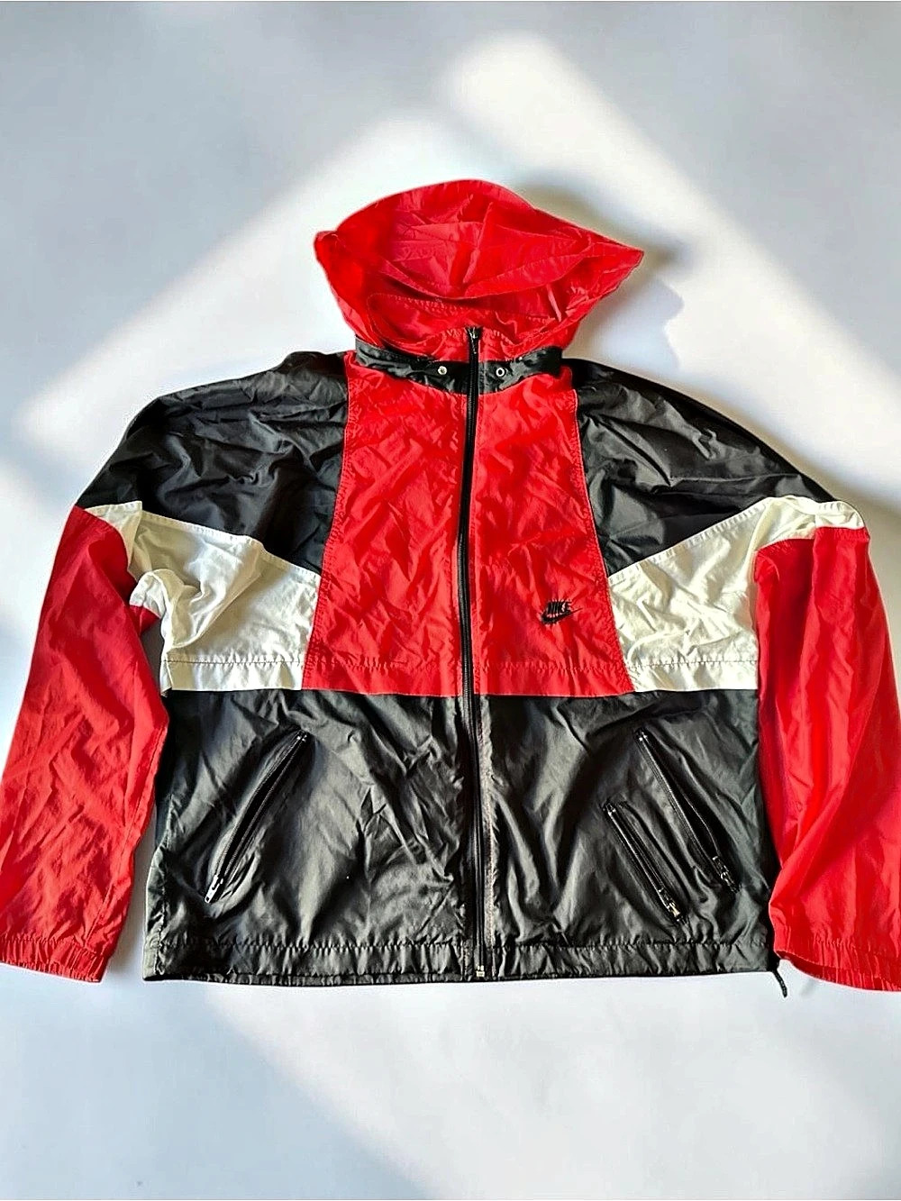 Vintage Nike Men’s M Colorblock Windbreaker Jacket Stowaway Hood